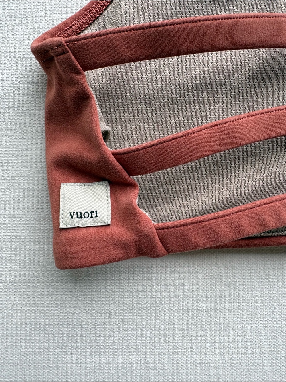Vuori Yosemite Bra - Picture 3 of 7